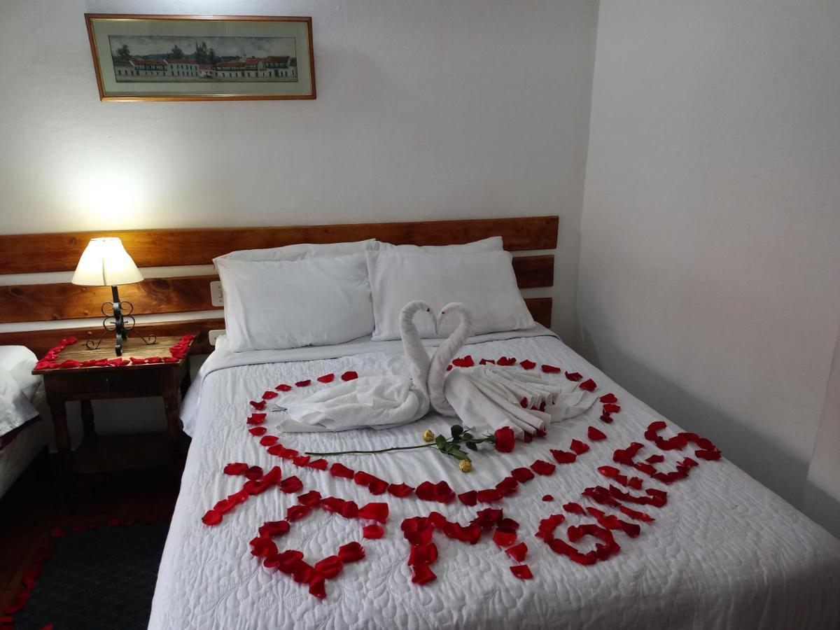 Boyacá Hospederia La Roca Plaza Principal B&B 외부 사진